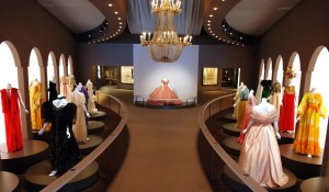 Grace-Kelly-dresses-foto-G-Barclay-Kopi